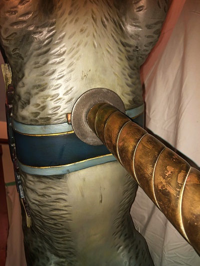 Dentzel cat belly