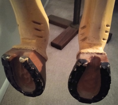 Herschell-Spillman rear hooves