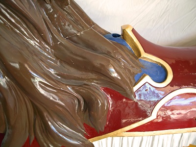 Lion reverse saddle detail