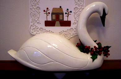 Poinsettia Leaf Swan